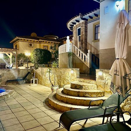 Casa Lilly-Rose, A Beautiful 3 Bedroom Detached Villa A Short Walk To The Villamartin Plaza & Golf Course Esterno foto