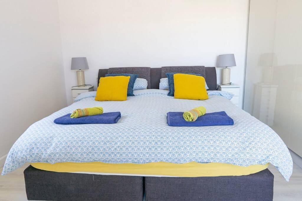 Casa Lilly-Rose, A Beautiful 3 Bedroom Detached Villa A Short Walk To The Villamartin Plaza & Golf Course Esterno foto