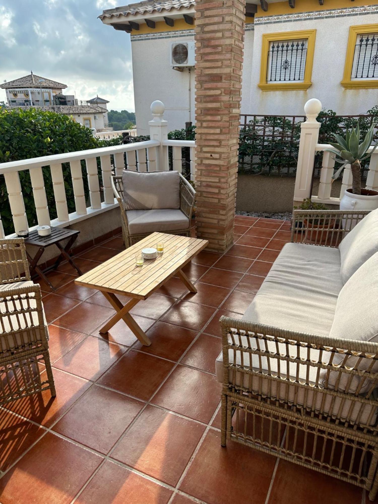 Casa Lilly-Rose, A Beautiful 3 Bedroom Detached Villa A Short Walk To The Villamartin Plaza & Golf Course Esterno foto